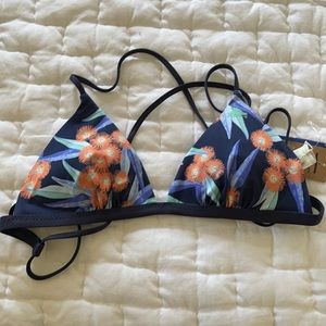 Patagonia Nanogrip Triangle Top, Size S NWT